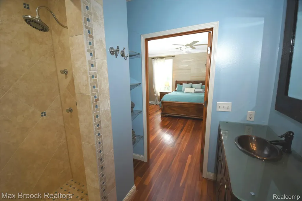 58282 Savage Road Newberg Township MI 49095