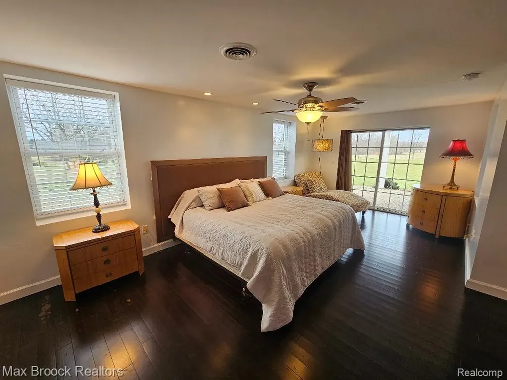 58282 Savage Road Newberg Township MI 49095