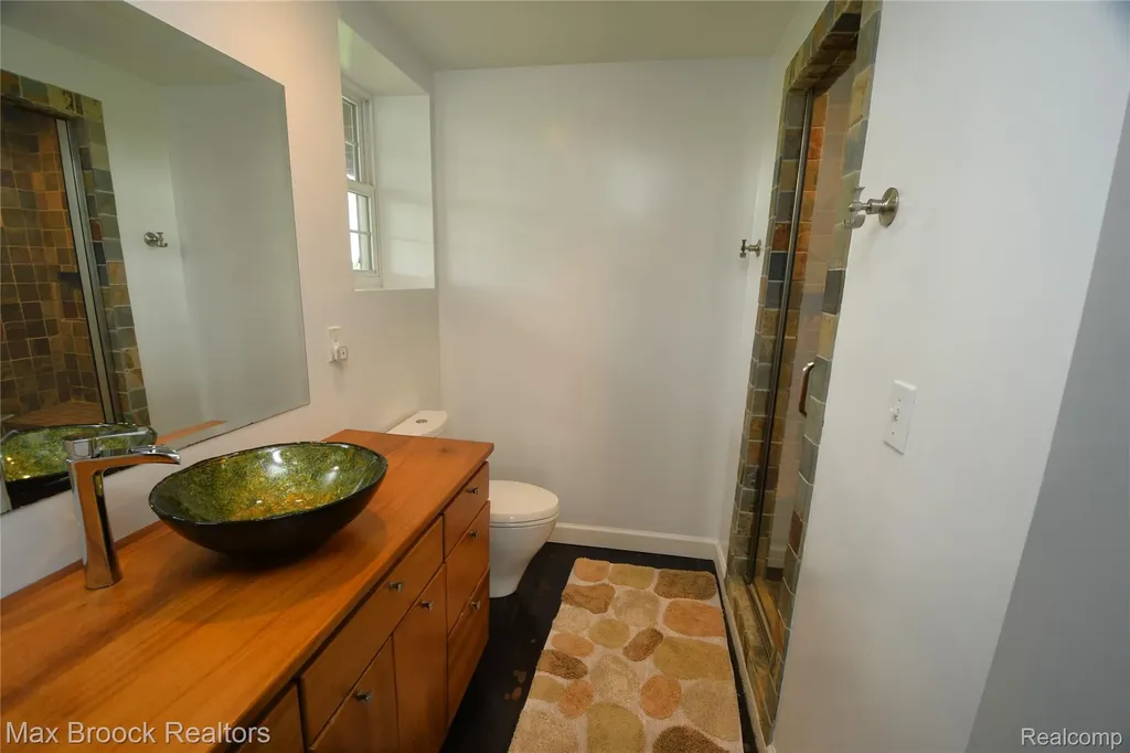 58282 Savage Road Newberg Township MI 49095