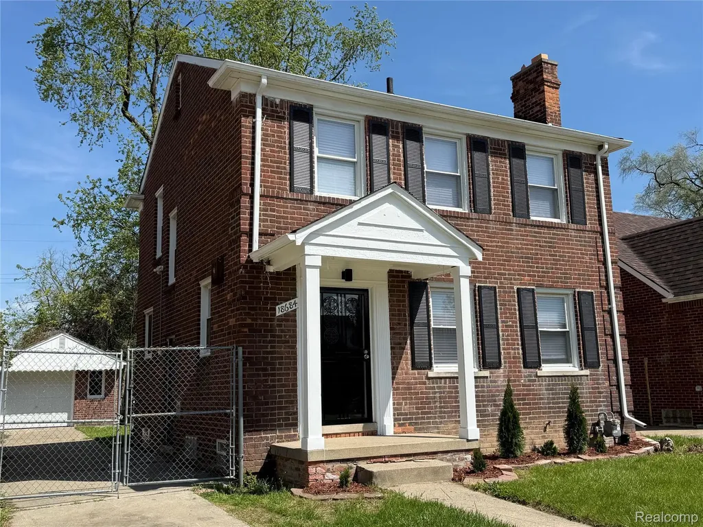 18684 Murray Hill Street Detroit City MI 48235