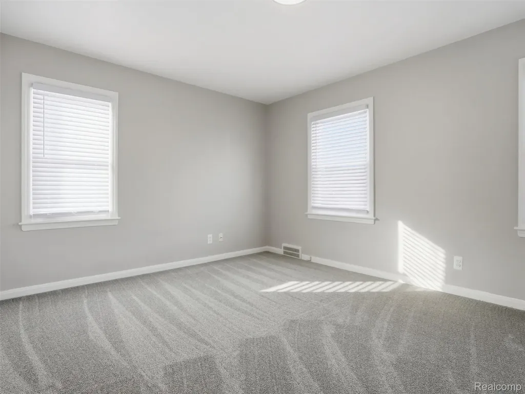 18684 Murray Hill Street Detroit City MI 48235