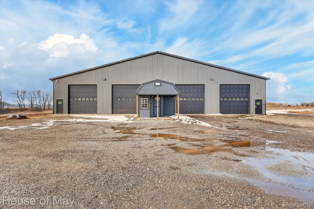 8635 Sterling Heights Drive Boston Township MI 48815