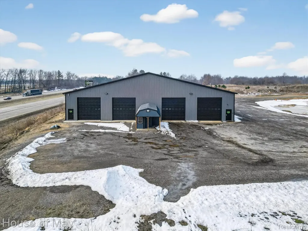 8635 Sterling Heights Drive Boston Township MI 48815