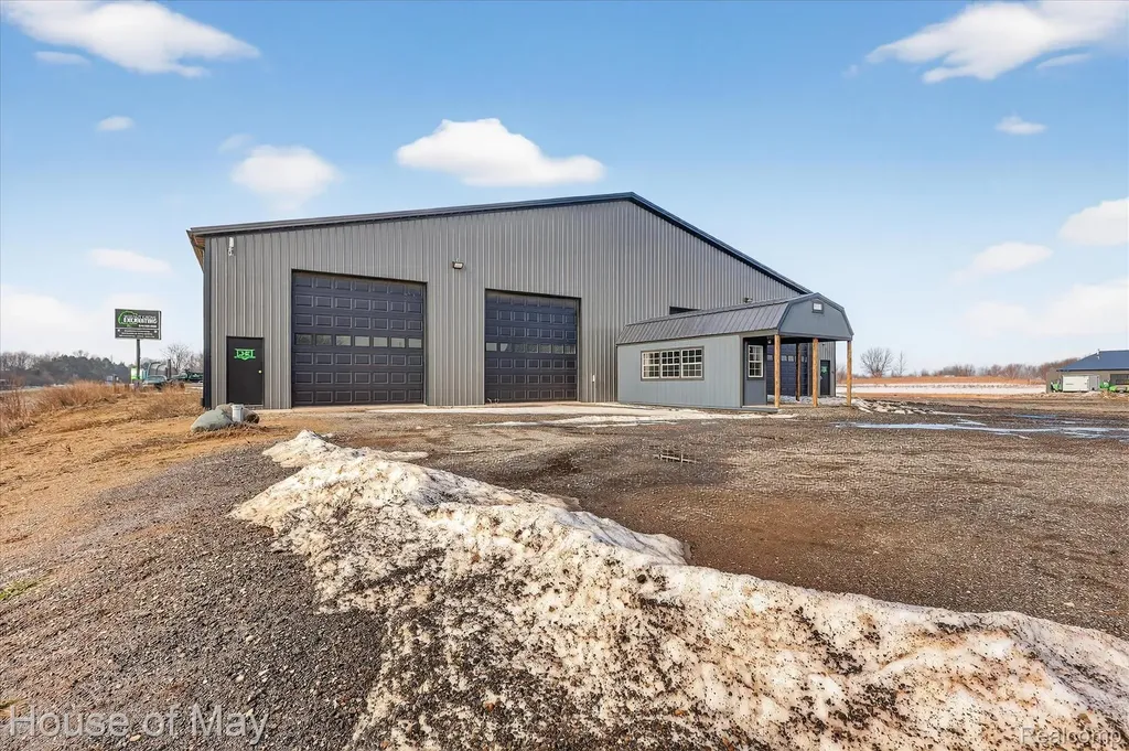 8635 Sterling Heights Drive Boston Township MI 48815