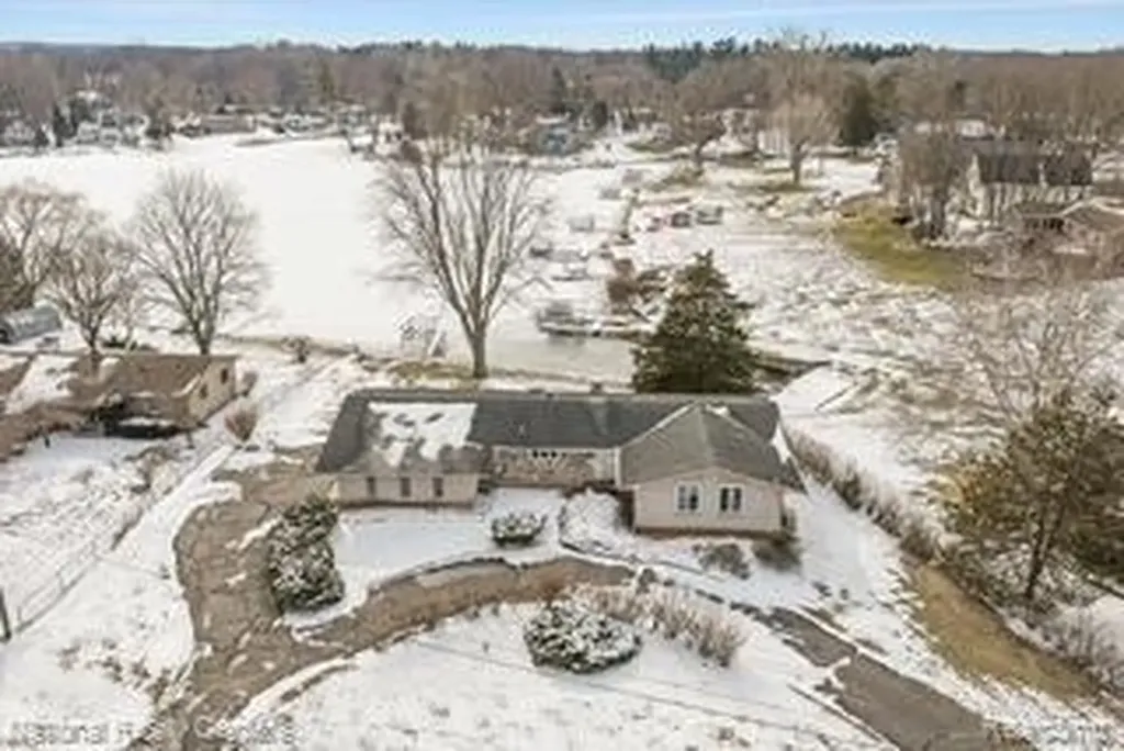 Hamburg Township MI 48169