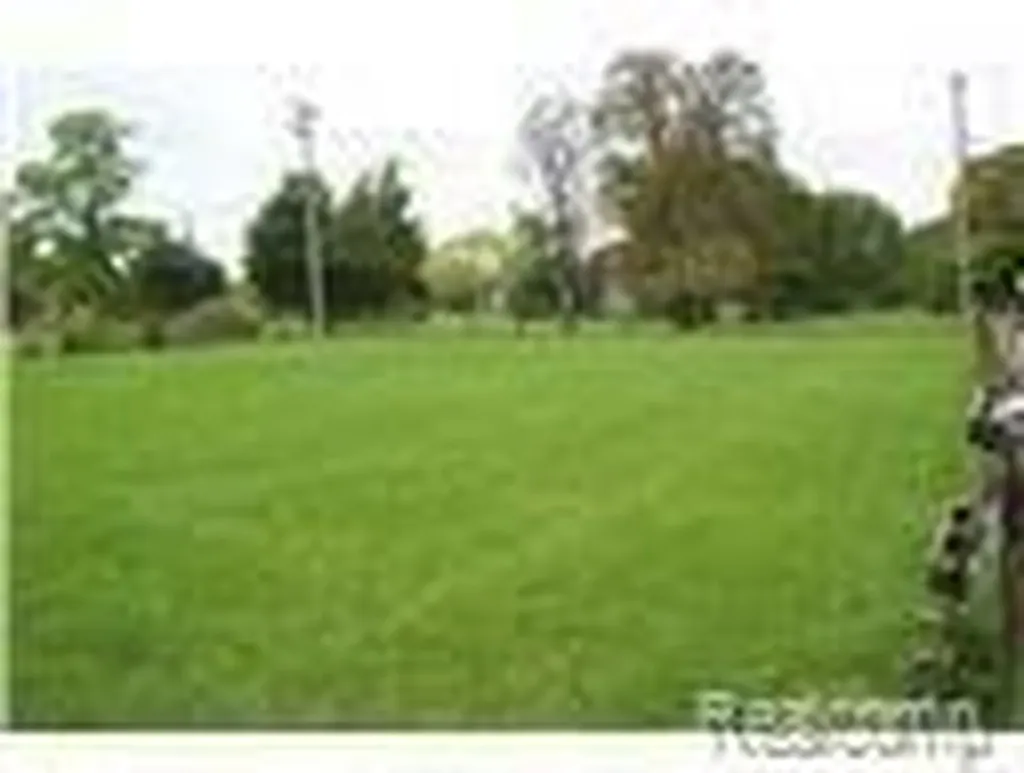 2753 Vermont Detroit City MI 48216
