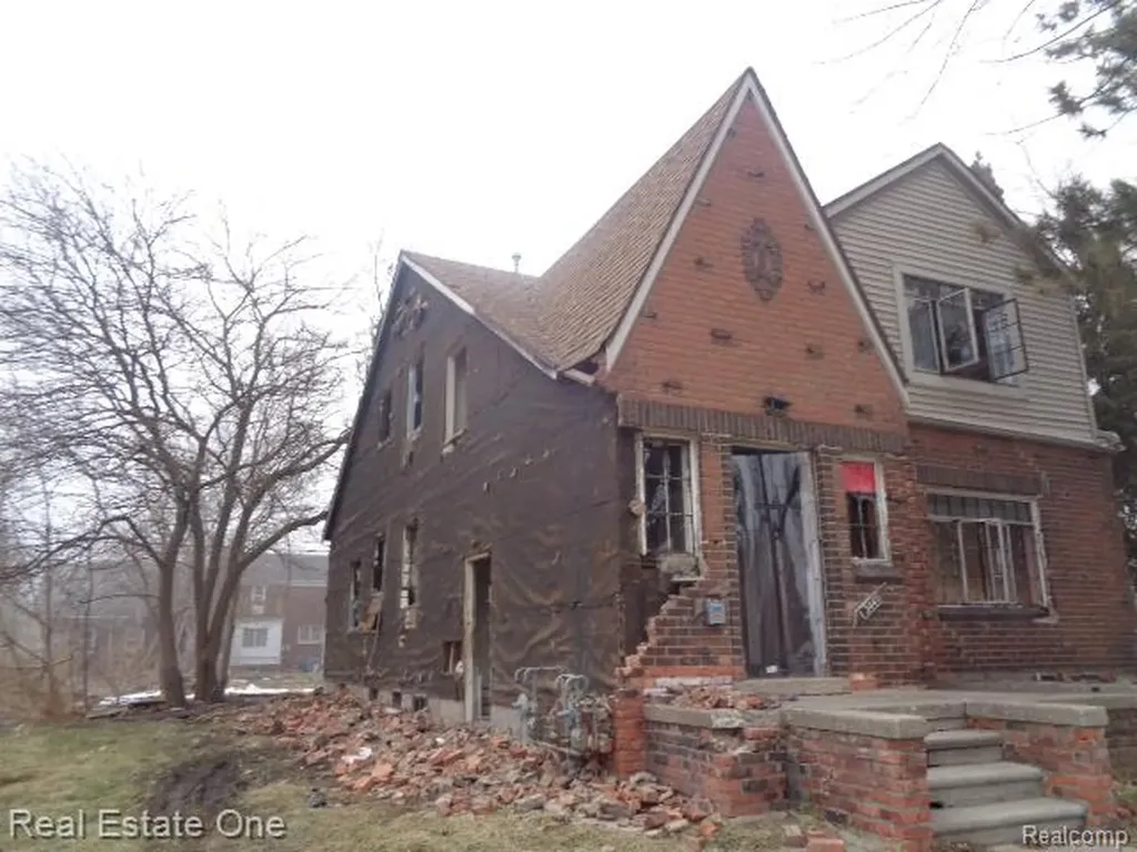 13445 Maiden Street Detroit City MI 48213