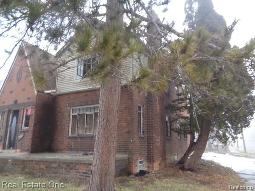 13445 Maiden Street Detroit City MI 48213
