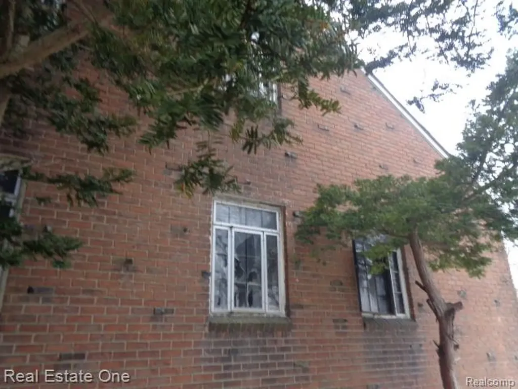 13445 Maiden Street Detroit City MI 48213