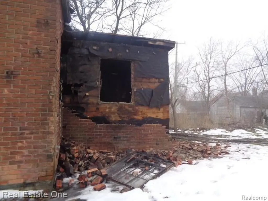 13445 Maiden Street Detroit City MI 48213