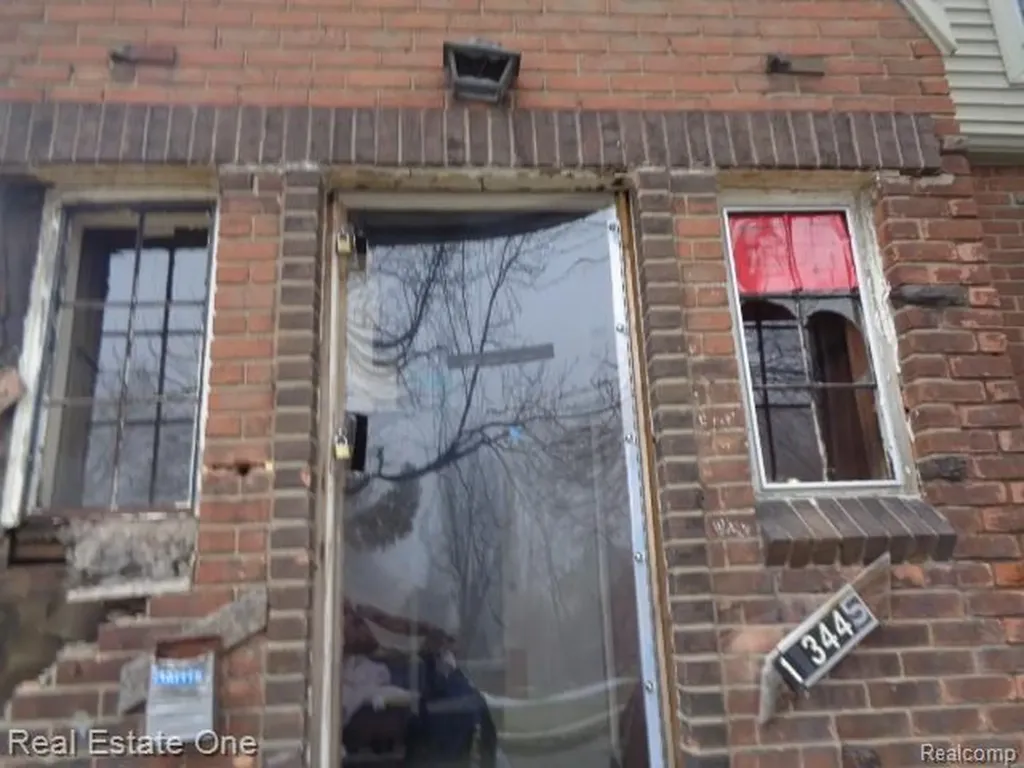 13445 Maiden Street Detroit City MI 48213