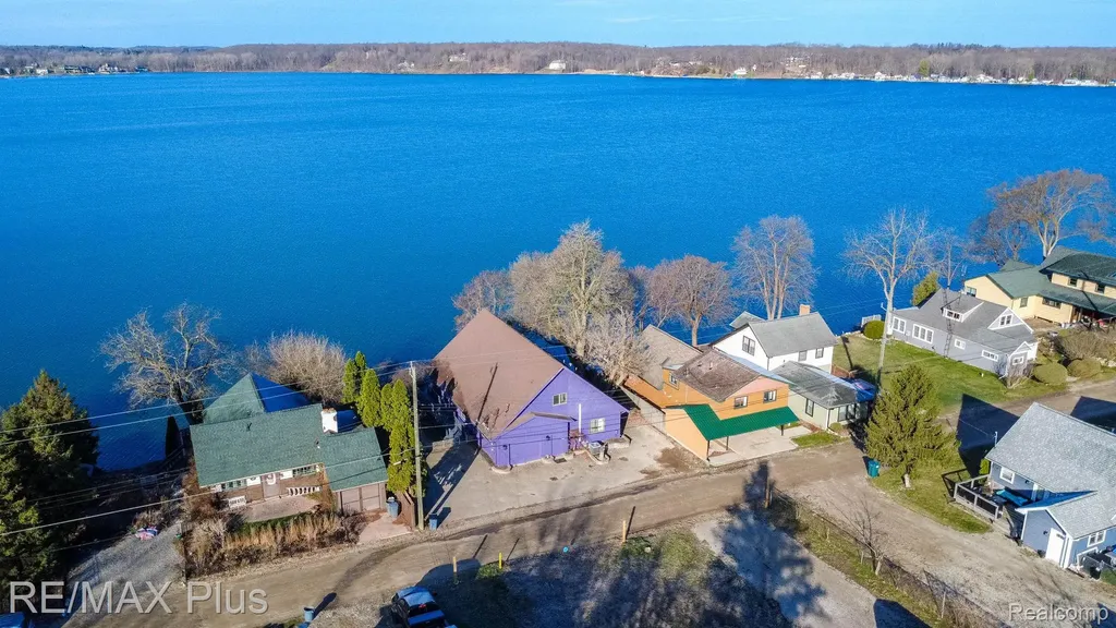 1380 Pratt Drive Elba Township MI 48446