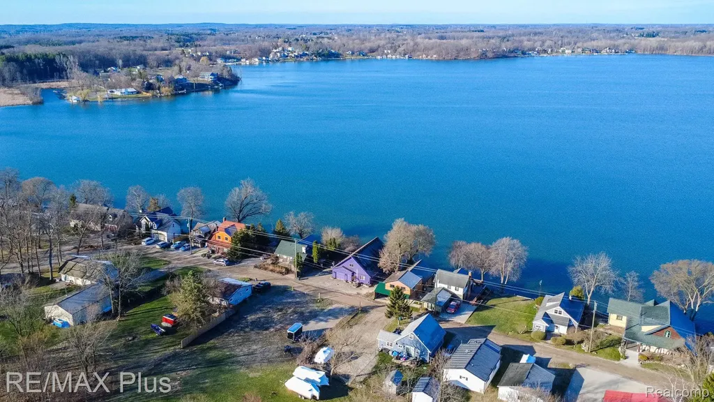 1380 Pratt Drive Elba Township MI 48446