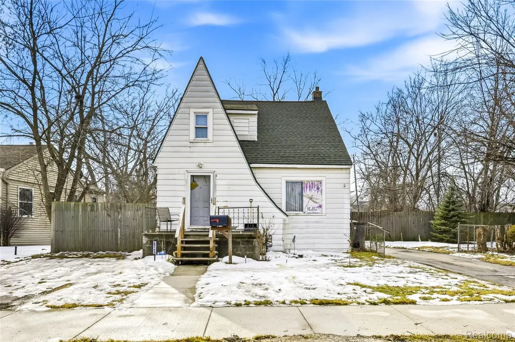 29145 Avondale Street Inkster City MI 48141