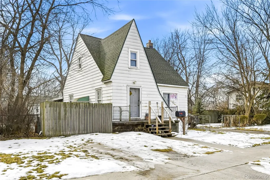 29145 Avondale Street Inkster City MI 48141