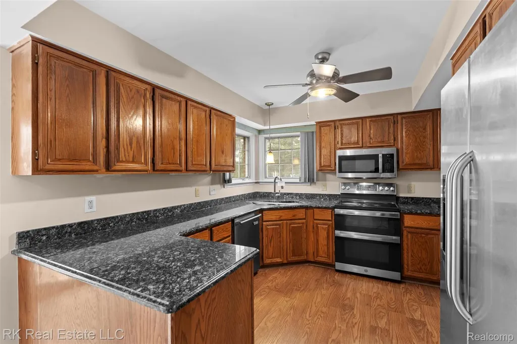 34444 Heartsworth Lane Sterling Heights City MI 48312
