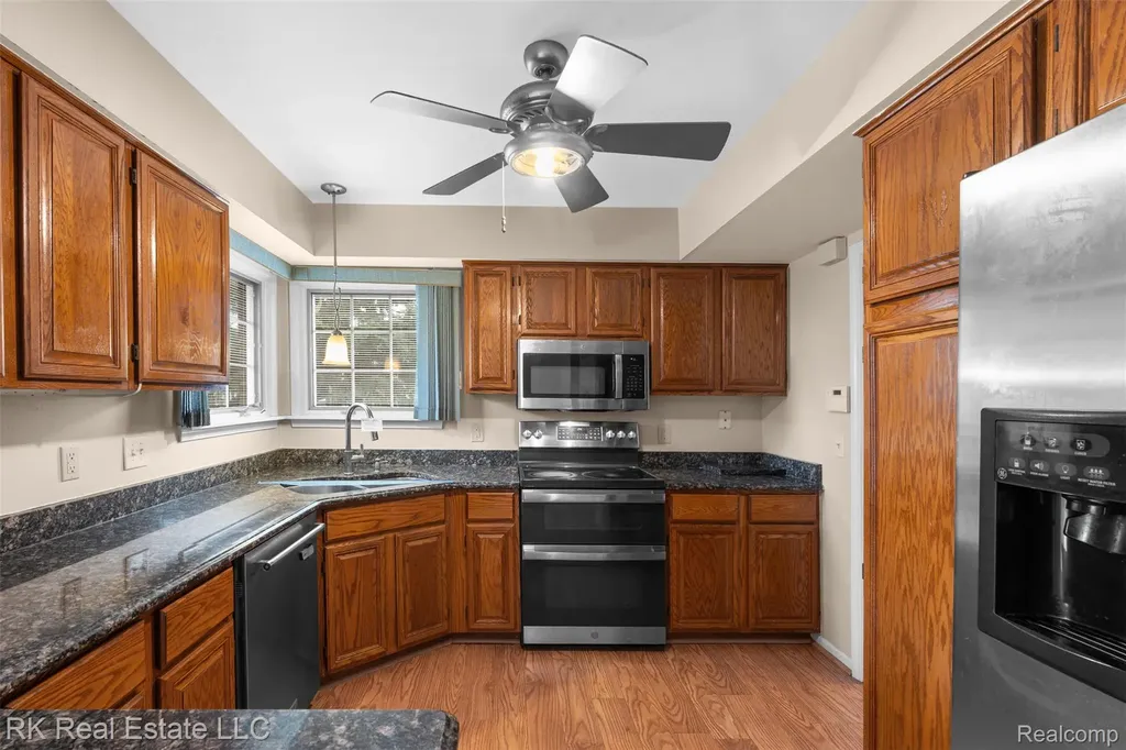 34444 Heartsworth Lane Sterling Heights City MI 48312