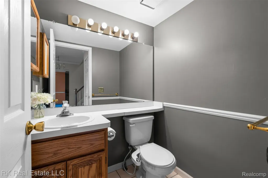34444 Heartsworth Lane Sterling Heights City MI 48312