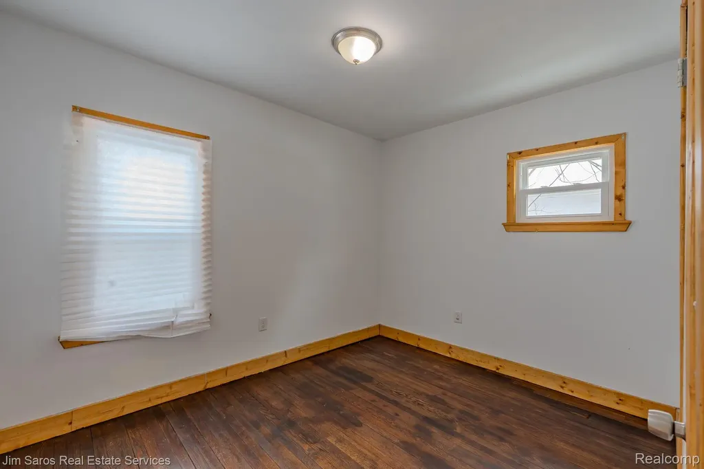 17892 Bradford Street Detroit City MI 48205