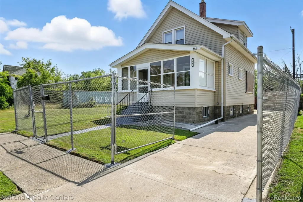 1041 Adeline Street Detroit City MI 48203
