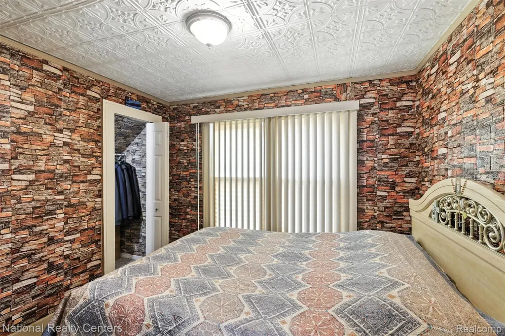 1041 Adeline Street Detroit City MI 48203