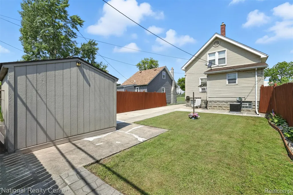 1041 Adeline Street Detroit City MI 48203