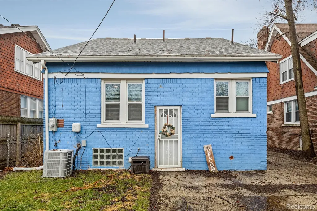 3675 Bedford Street Detroit City MI 48224