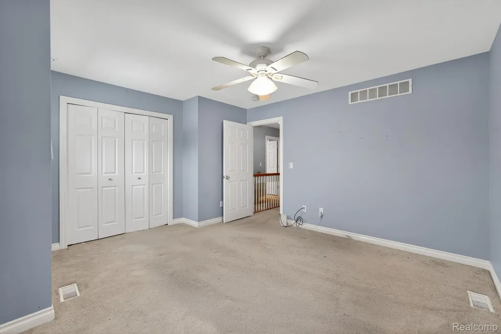 9399 Oakdale Street Algonac City MI 48001