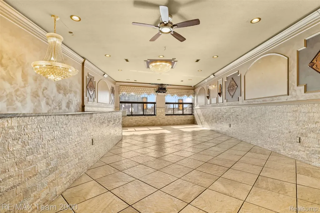 13210 Michigan Avenue Dearborn City MI 48126