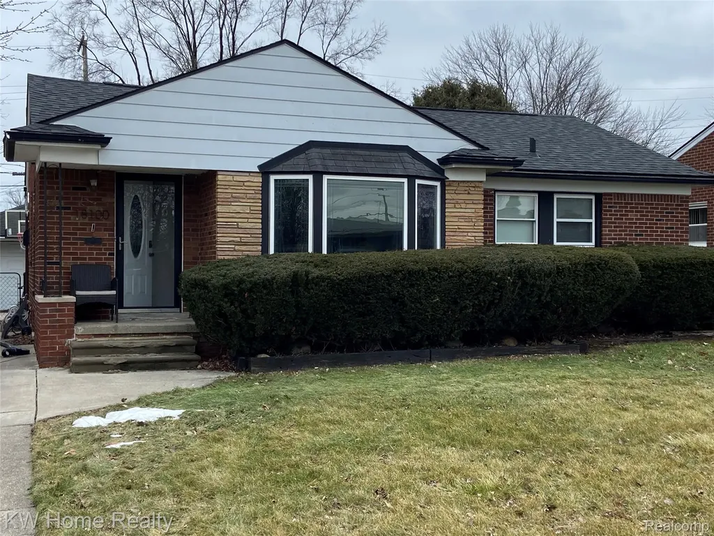 18100 Holland Avenue Eastpointe City MI 48021