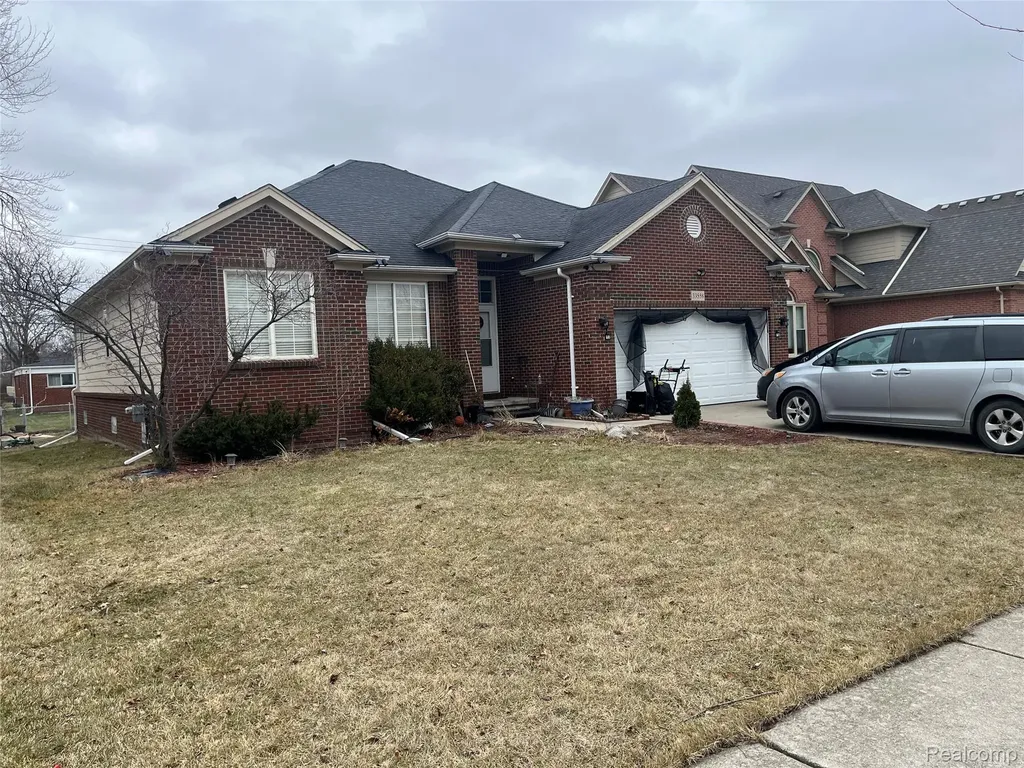 33558 Ashton Drive Sterling Heights City MI 48312