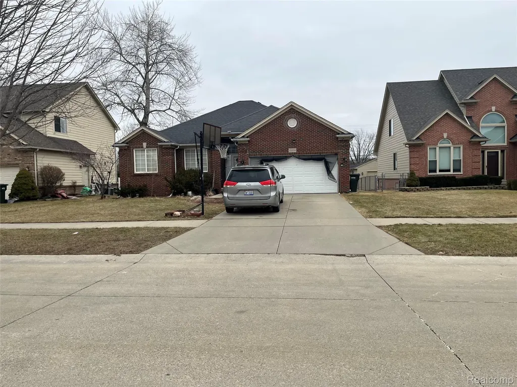 33558 Ashton Drive Sterling Heights City MI 48312