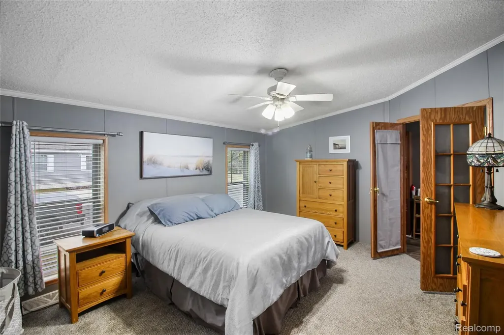 2351 Hiddenview Drive Berlin Charter Township MI 48166