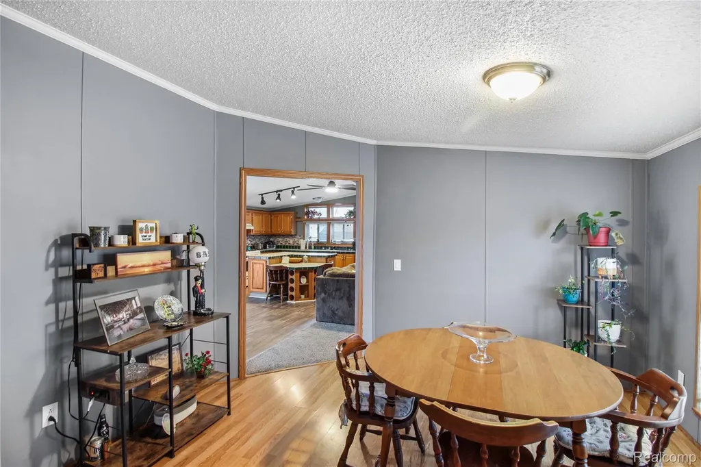 2351 Hiddenview Drive Berlin Charter Township MI 48166