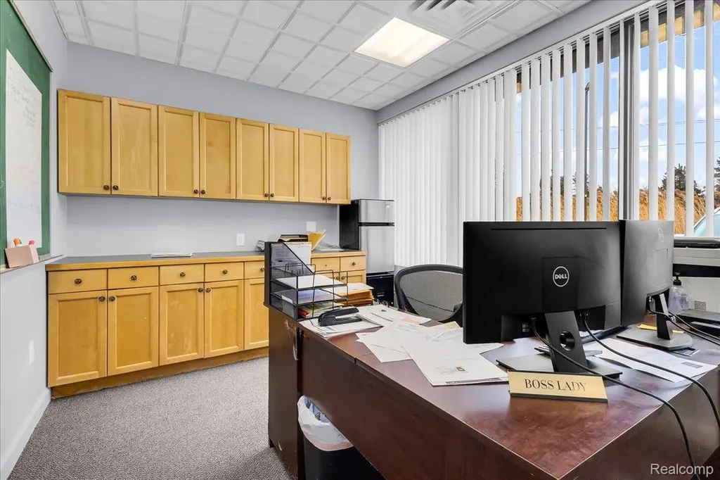 1315 S Waverly Road Lansing City MI 48917