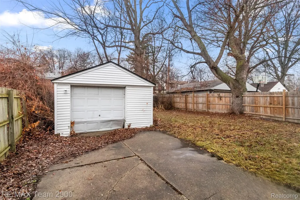 16145 Stahelin Avenue Detroit City MI 48219