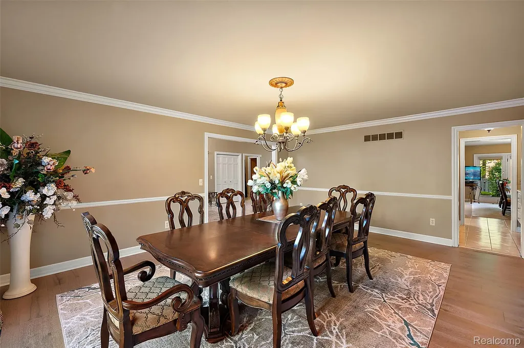 17840 Christine Boulevard N Clinton Charter Township MI 48038