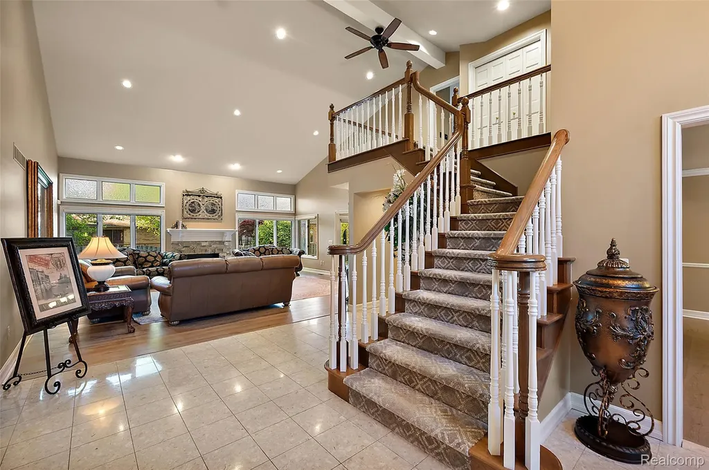 17840 Christine Boulevard N Clinton Charter Township MI 48038