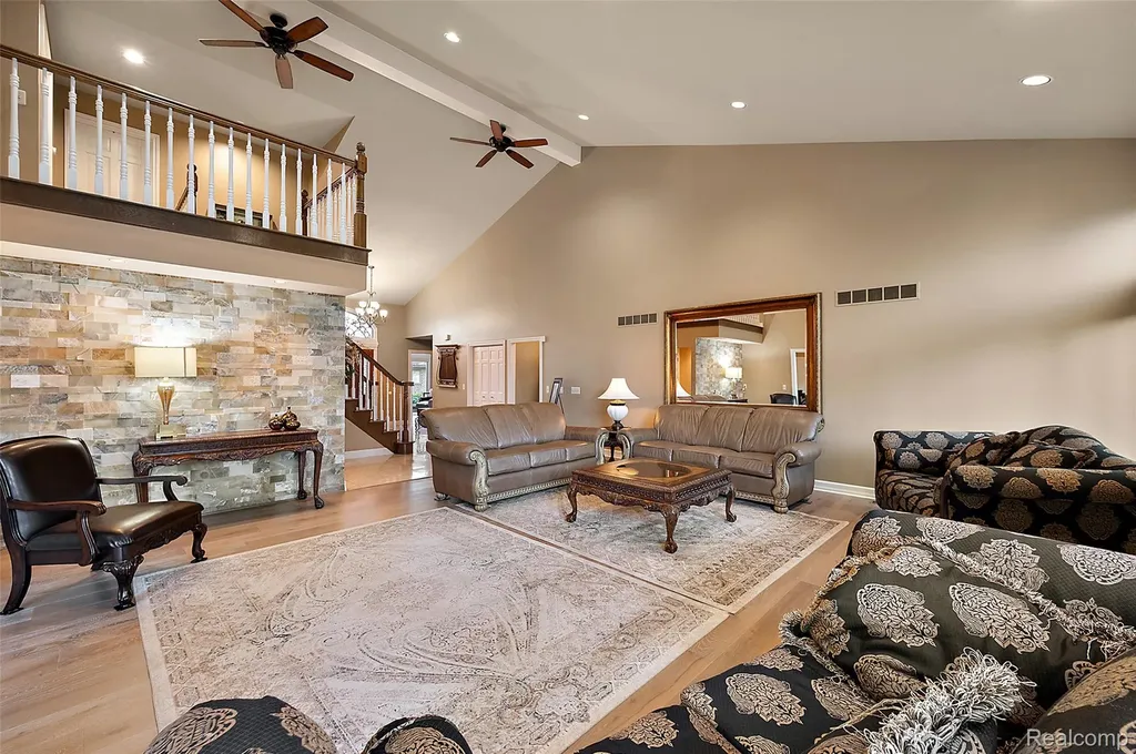 17840 Christine Boulevard N Clinton Charter Township MI 48038