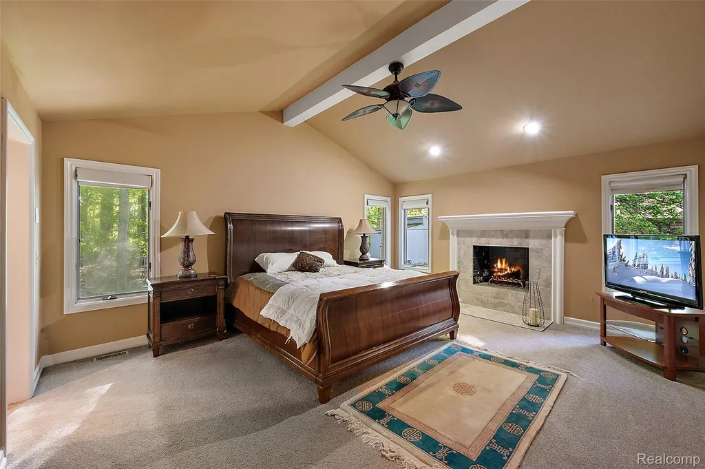 17840 Christine Boulevard N Clinton Charter Township MI 48038