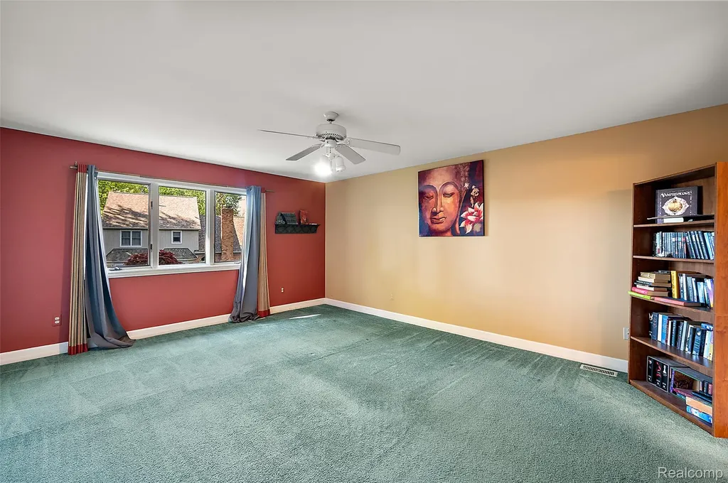 17840 Christine Boulevard N Clinton Charter Township MI 48038