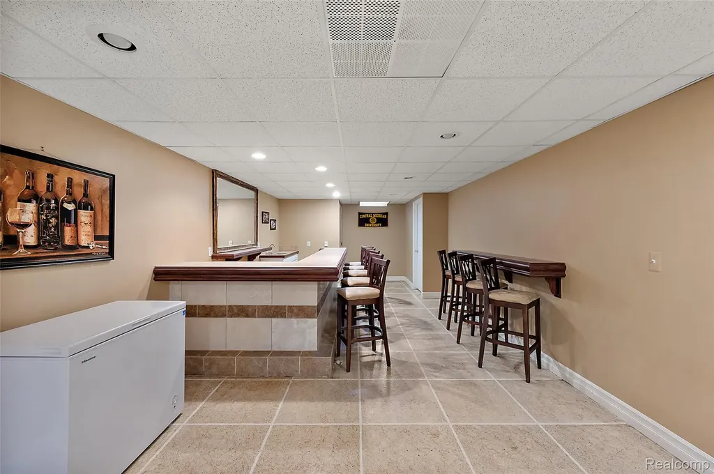 17840 Christine Boulevard N Clinton Charter Township MI 48038