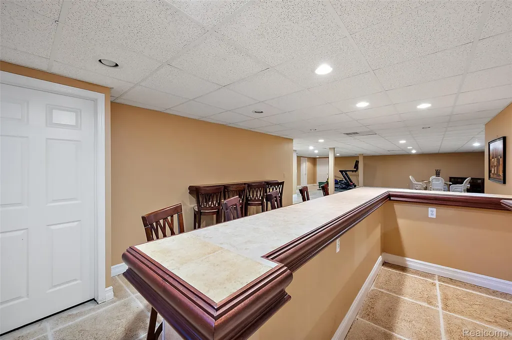 17840 Christine Boulevard N Clinton Charter Township MI 48038