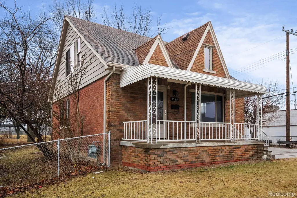 1925 Anne Avenue Lincoln Park City MI 48146