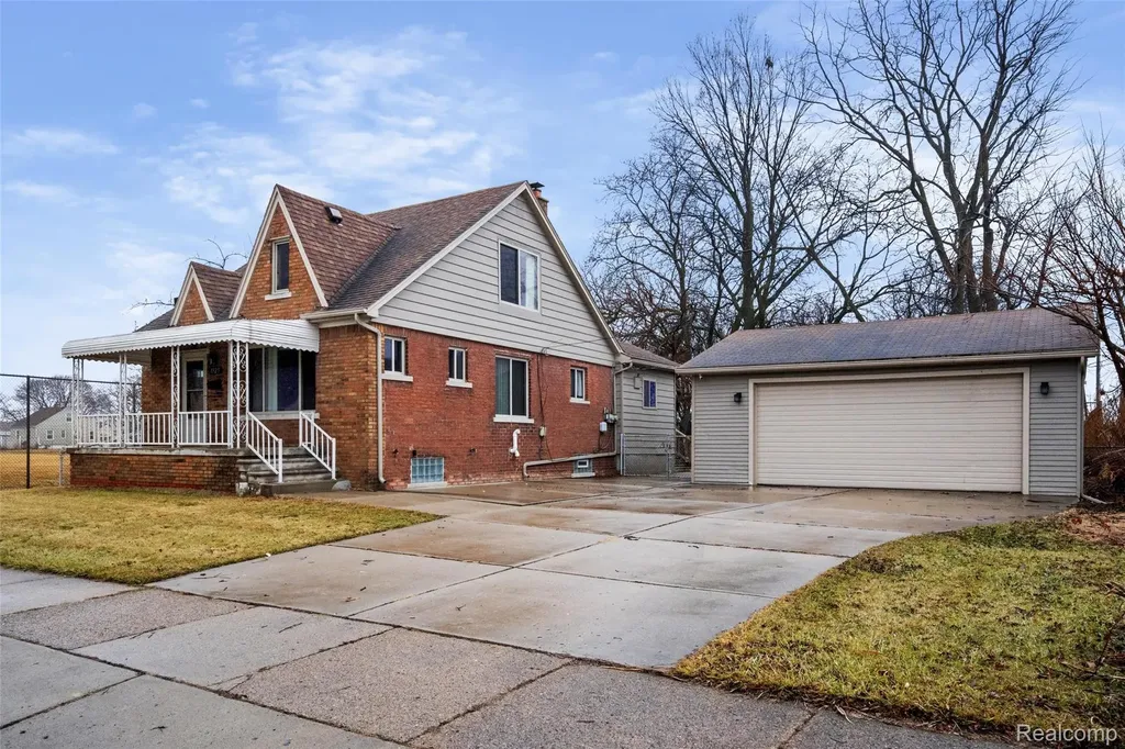 1925 Anne Avenue Lincoln Park City MI 48146