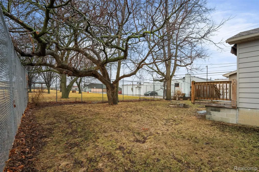 1925 Anne Avenue Lincoln Park City MI 48146