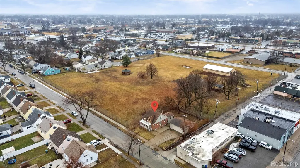 1925 Anne Avenue Lincoln Park City MI 48146