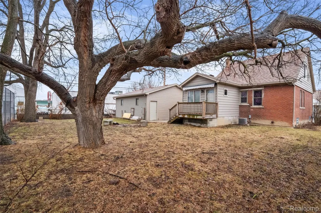 1925 Anne Avenue Lincoln Park City MI 48146