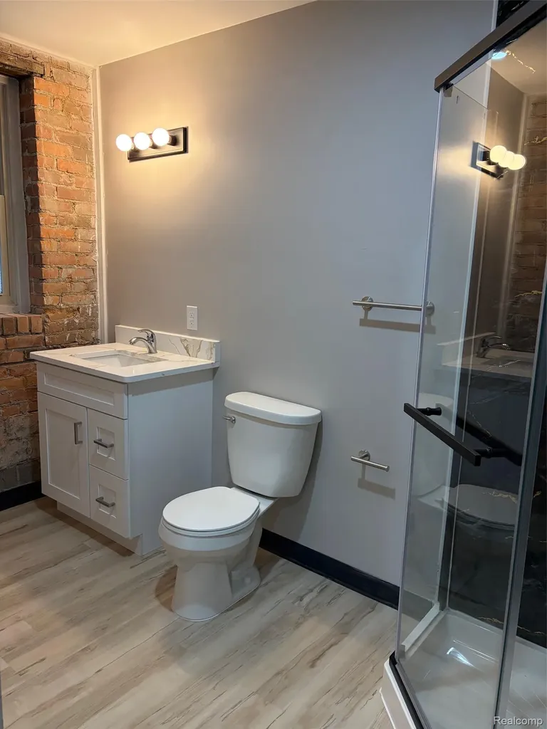 30 E Philadelphia Street Detroit City MI 48202