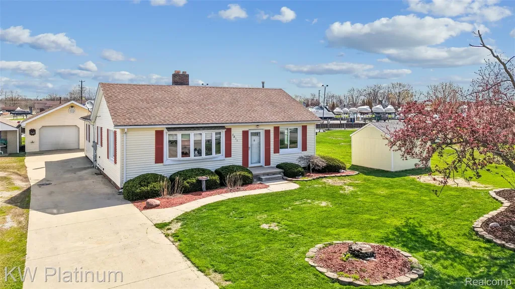 7811 Alexandria Drive Ira Township MI 48023